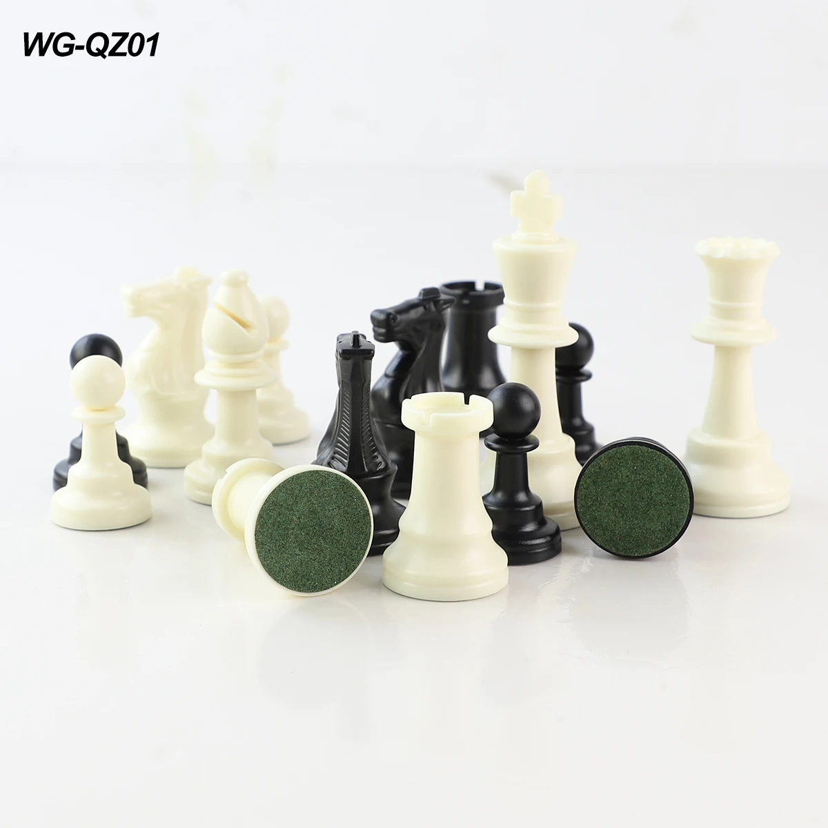 イギリス　SAC社製　チェス　チェスボード　盤 CH107 50cmチェス盤 チェス駒セット KING'S WITH BRASS INLAY
