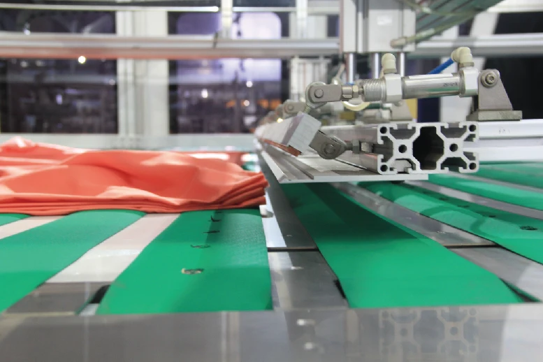 Full Automatic Bed Sheet Machine hemming US type, View bed sheet making