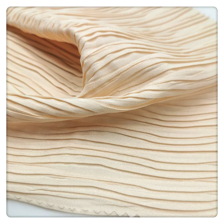 Customized Pleated Polyester CDC Crepe Fabric for Dress