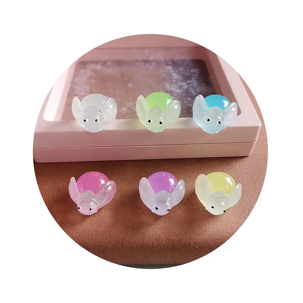 Cute Mini Firefly Figurine for Dollhouse Accessories - OEM Available