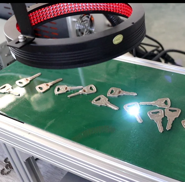 Automatic Feed Location CCD Scanner 3D Fiber Laser Marking Machine New for Tag Logo Printing DXF Animal Ear Mark Belt Conveyor