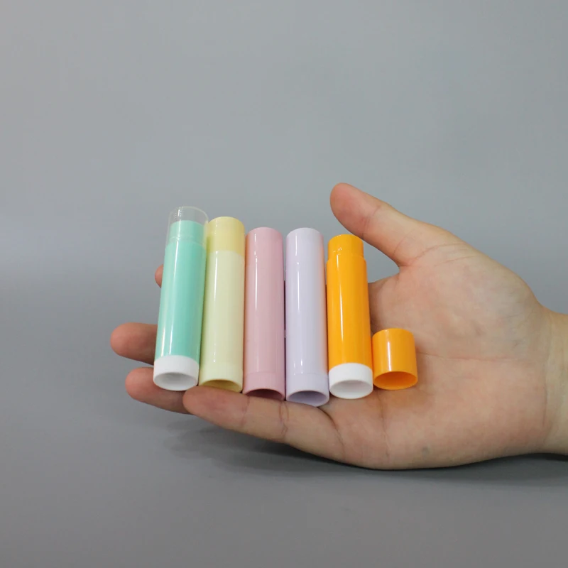 Lip Balm Container Cylinder White Lipbalm Tube Private Label Custom Tube Cheap Lip Balm Packaging