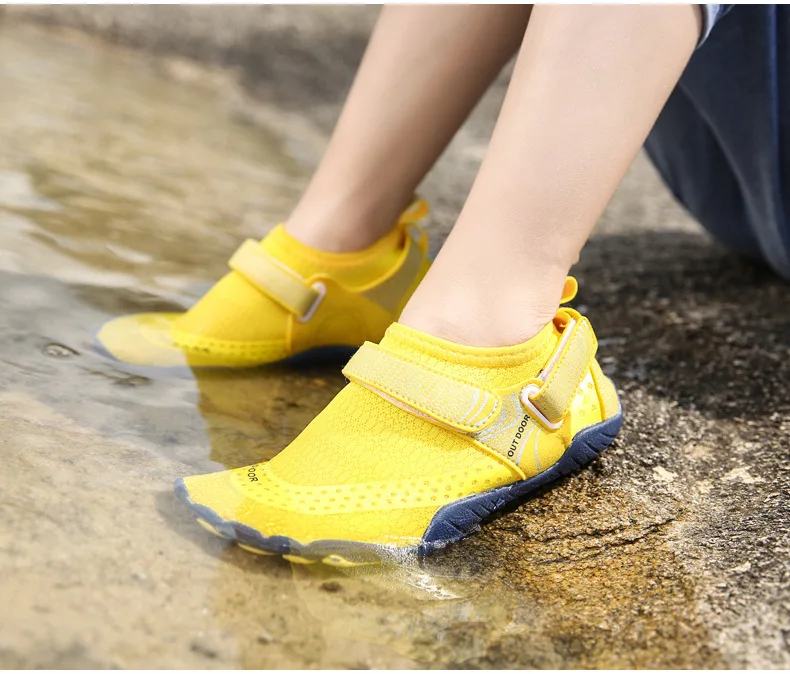 Children Anti Slip 5 Fingers Wading Shoes Beach Aqua Shoes Quick Dry Barefoot Upstream Surfing Slippers Hiking Water Shoes Kids