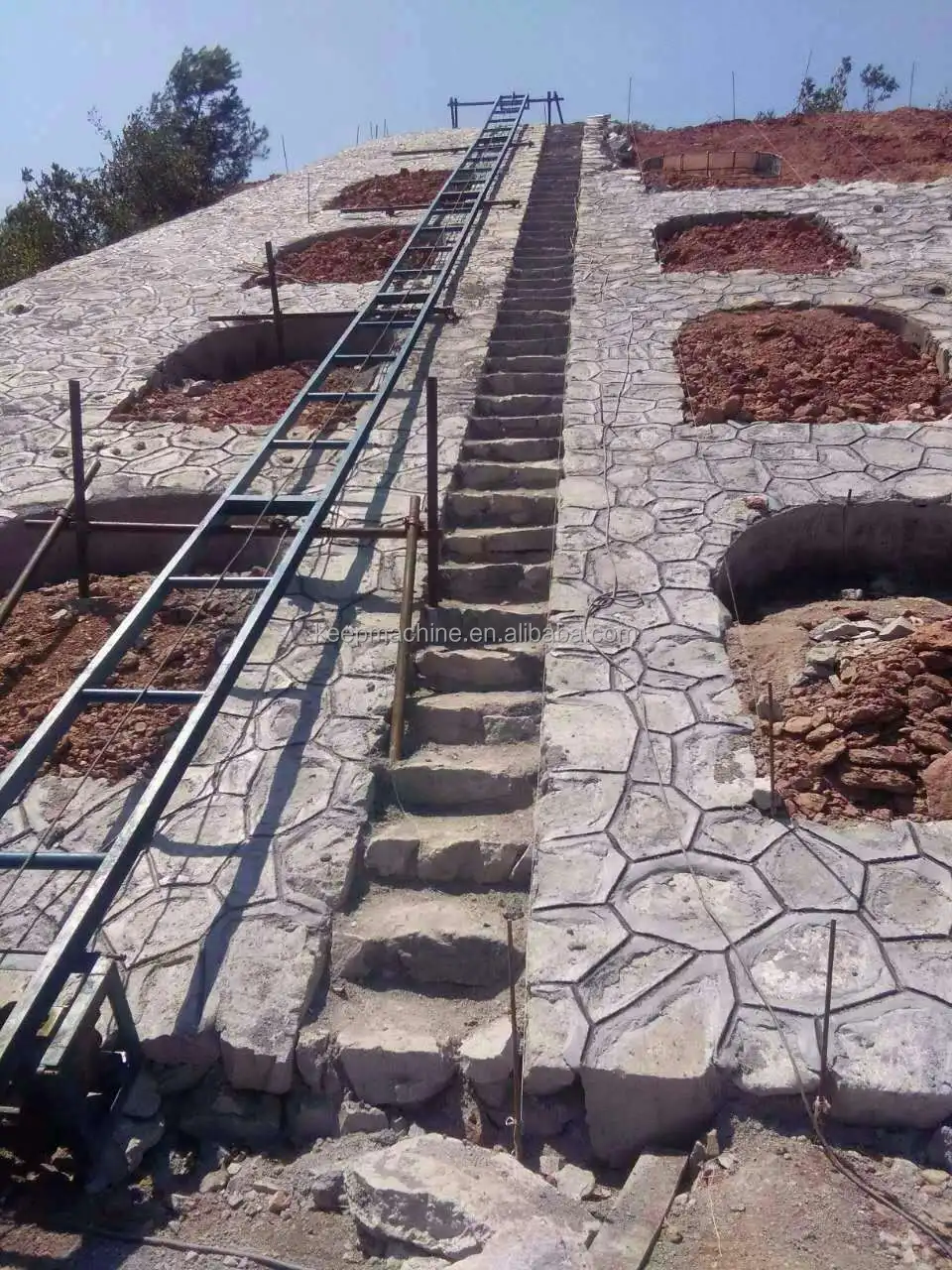 Construction Conveyor Ramp Hoist Machine Oblique Protection Cement ...