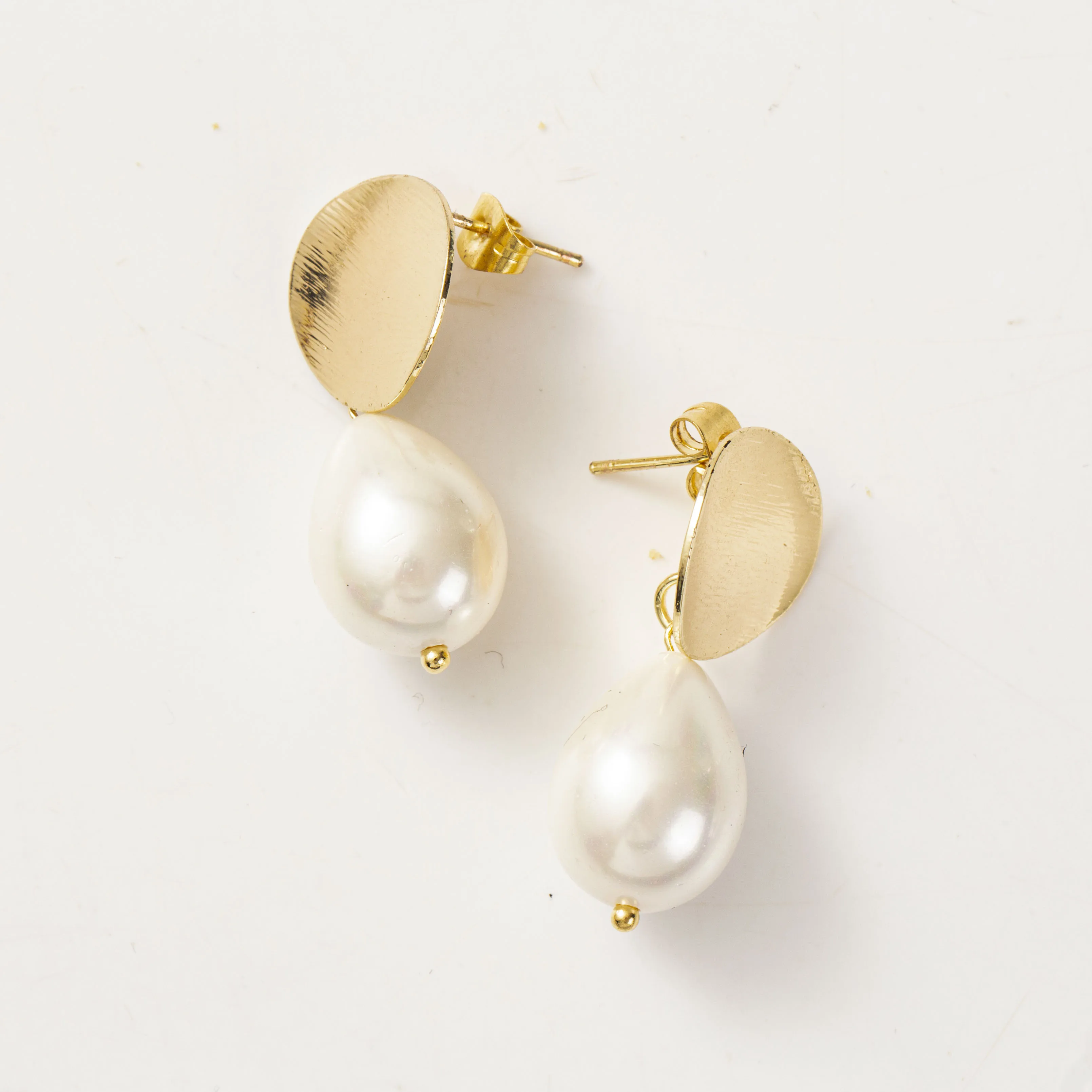 Pendientes De Perlas Trenzadas - ONCHI TRENDS