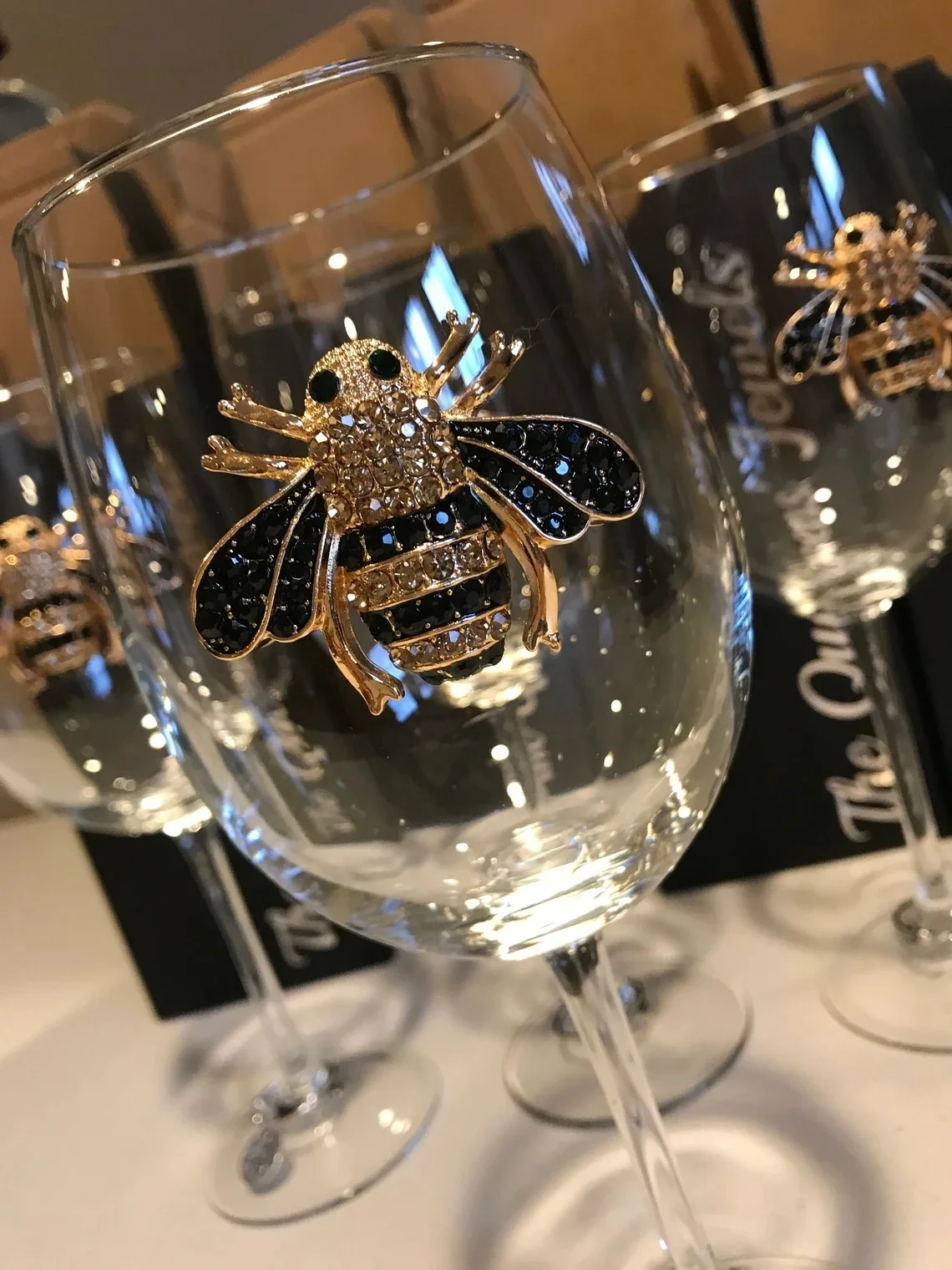 Bedazzled Bee Wine Glasses, Bee Stemless Wine Glasses