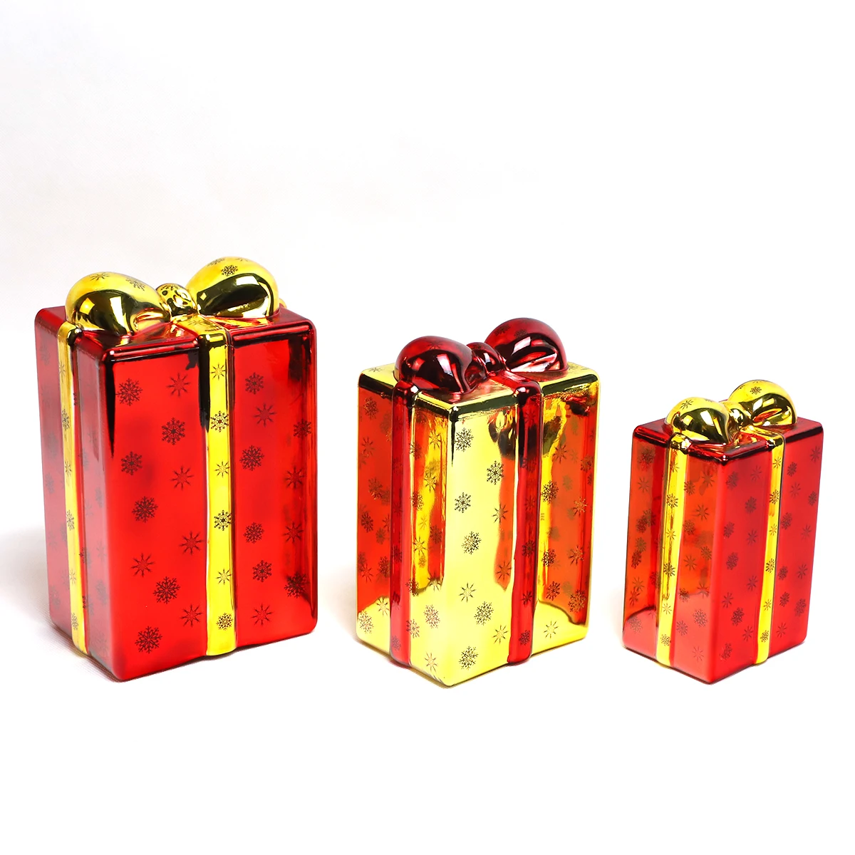 China Manufacturer Wholesale LED Lights Glass Gift Box Cheap Christmas Decoration Personalized Ornament