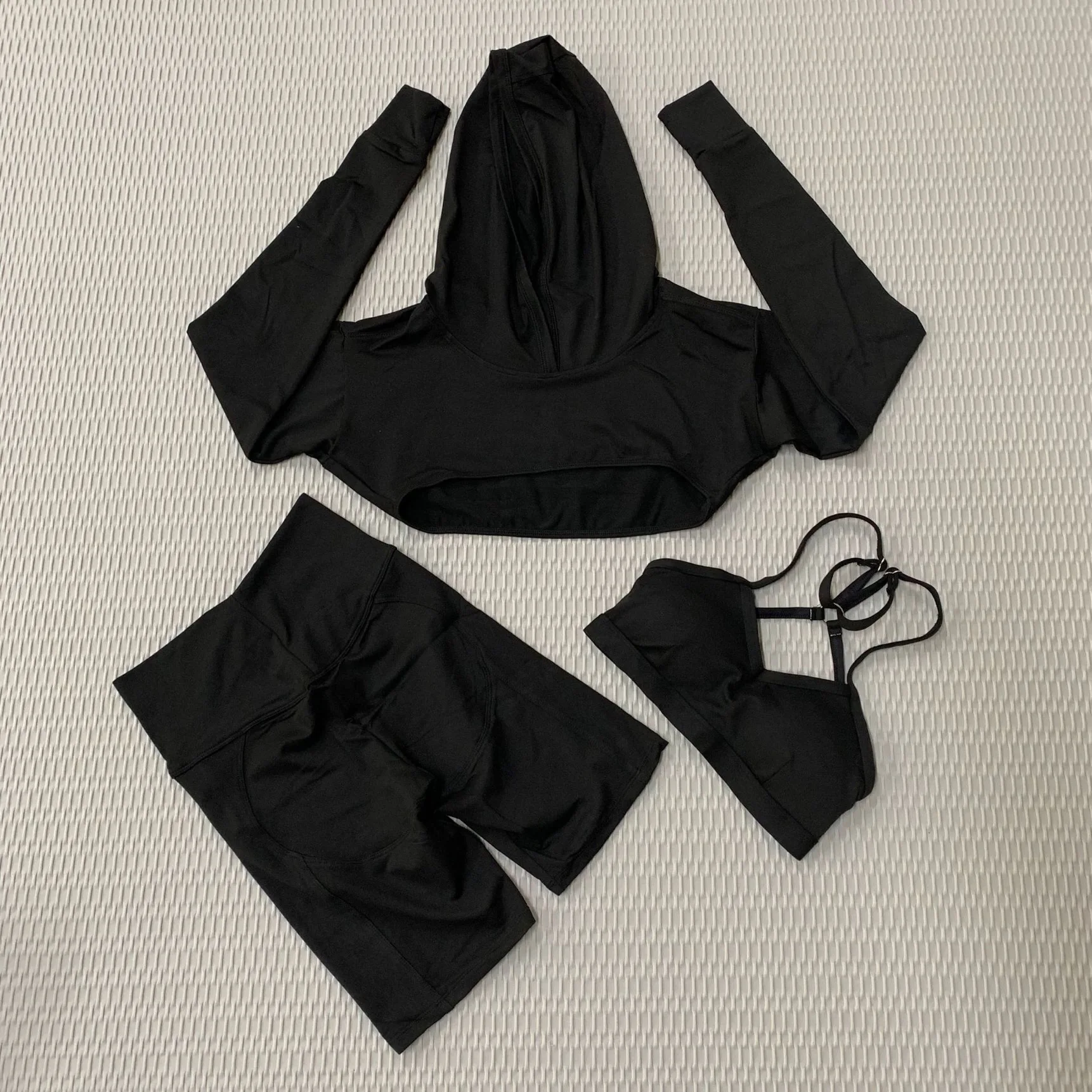 Long Sleeve Top Six Colors  Sports Solid  Clothes Bra And Shorts Women Gym Yoga Wear  Set & Workout Sets