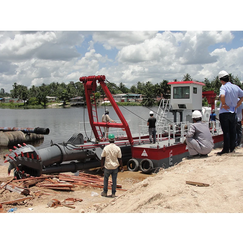 2500m Discharge Distance Mechanical Cutter Suction Dredger with High Pressure Water Pipe