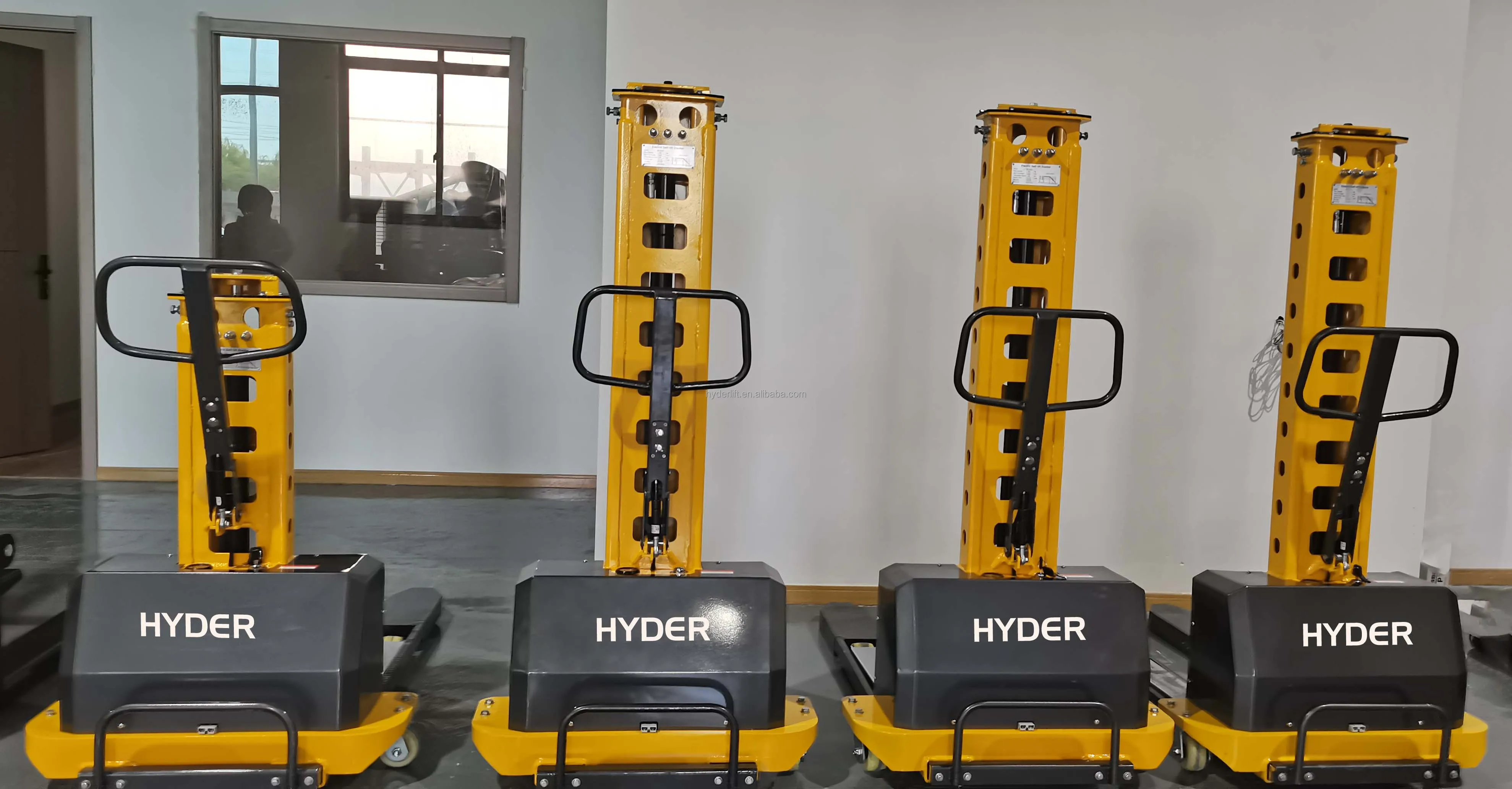 Inolift Model Portable Van Pallet Stacker 500kgs Self Loading Lift Forklift for Sale