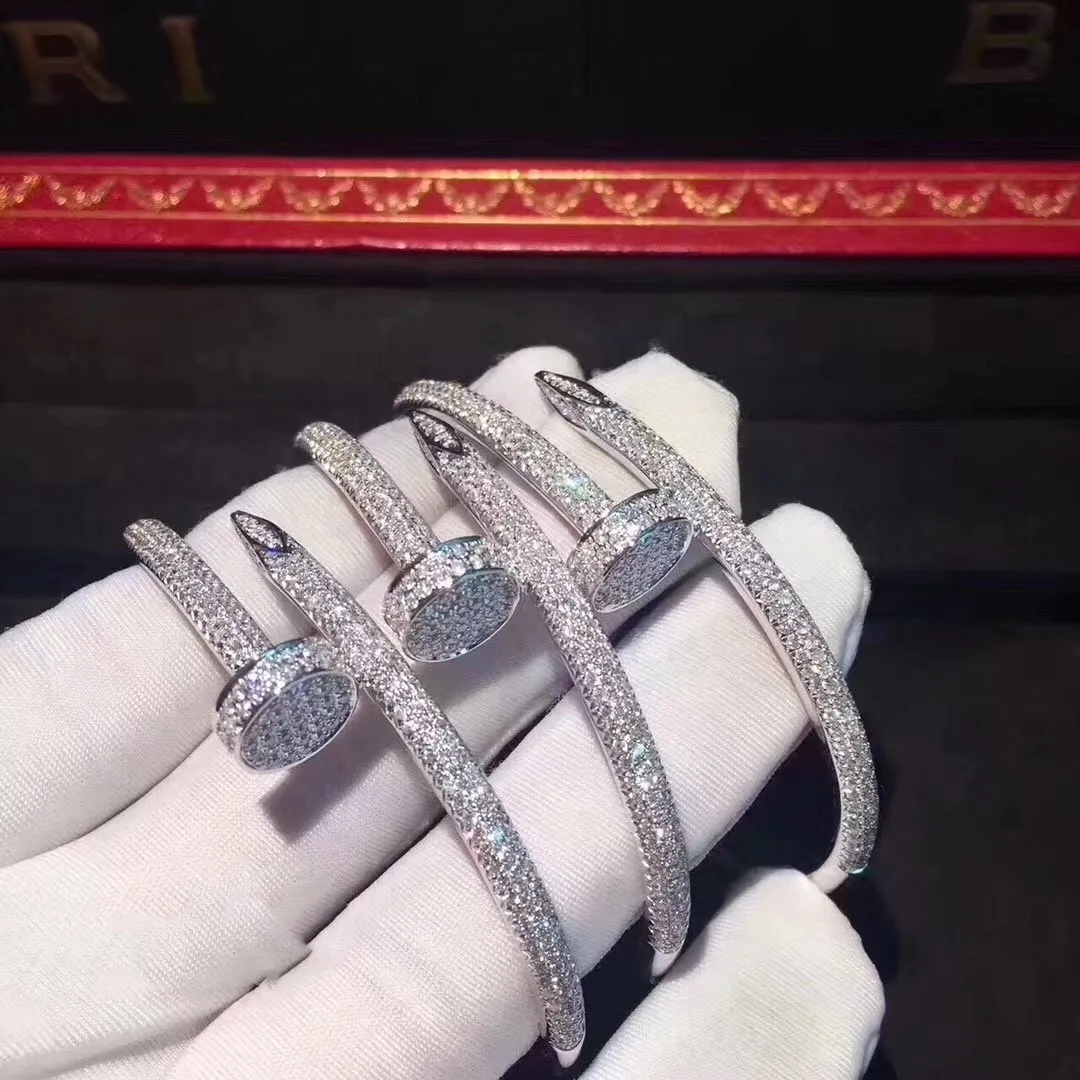 Factory Price Designer Luxury Brand Fashion Jewelry Women Bangle