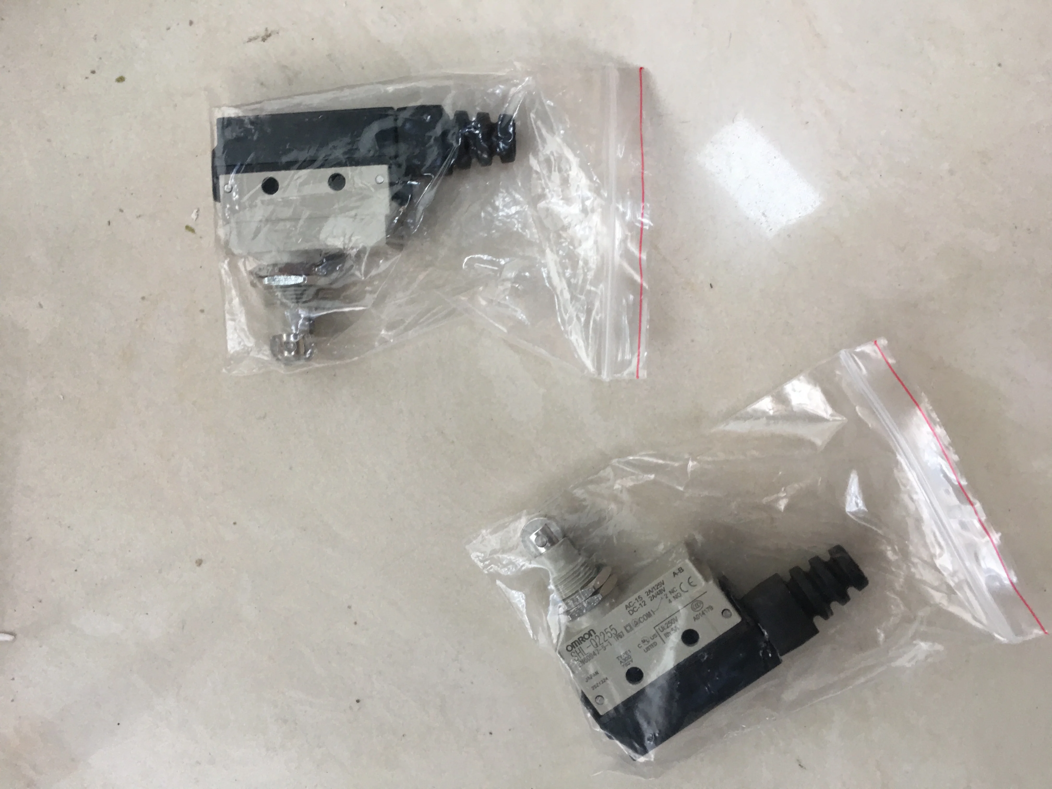 Omron Limit Switch SHL-Q2255 Omron Limit Switch SHL-Q2255