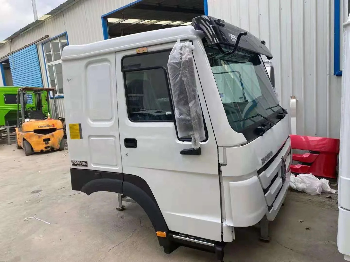 High Quality A7 371 Hw76 Sinotruk Assembly A7howo A7 Sinotruk Howo Truck Cabin  Howo Cabin  Truck Cabin