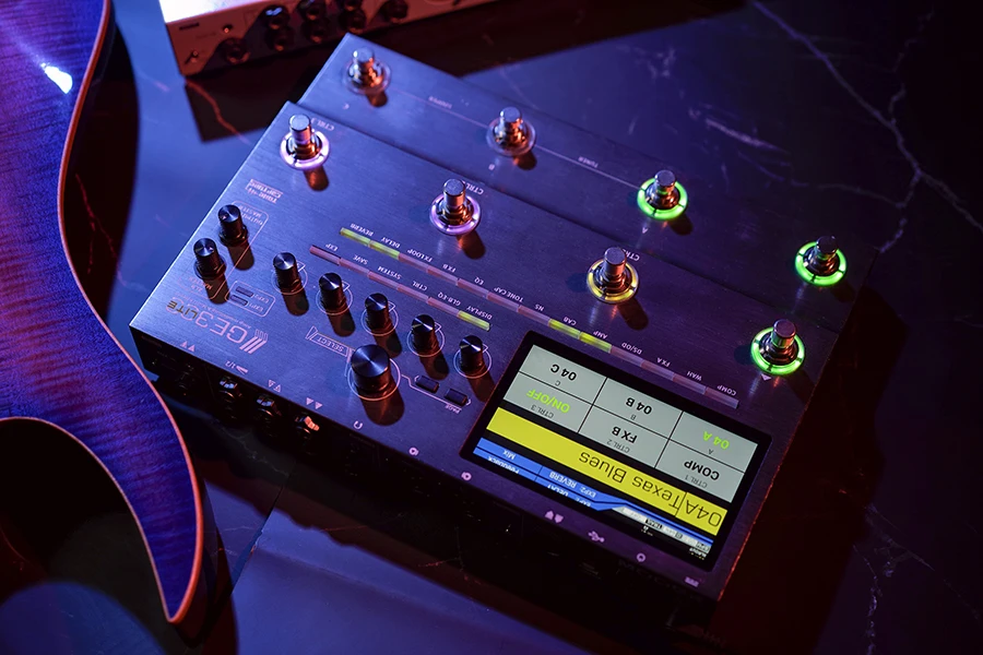 工場卸売 MOOER GE300 Lite ギターマルチエフェクター 108種プリアンプ