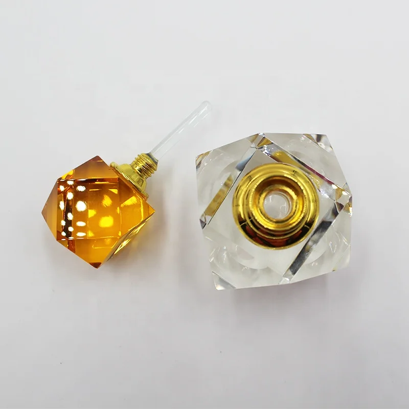 3ml 6ml 12ml Luxury Fancy Yellow Personalized K9 Oud Aloes  Perfume Attar Luxury Crystal Essential Oil Bottle