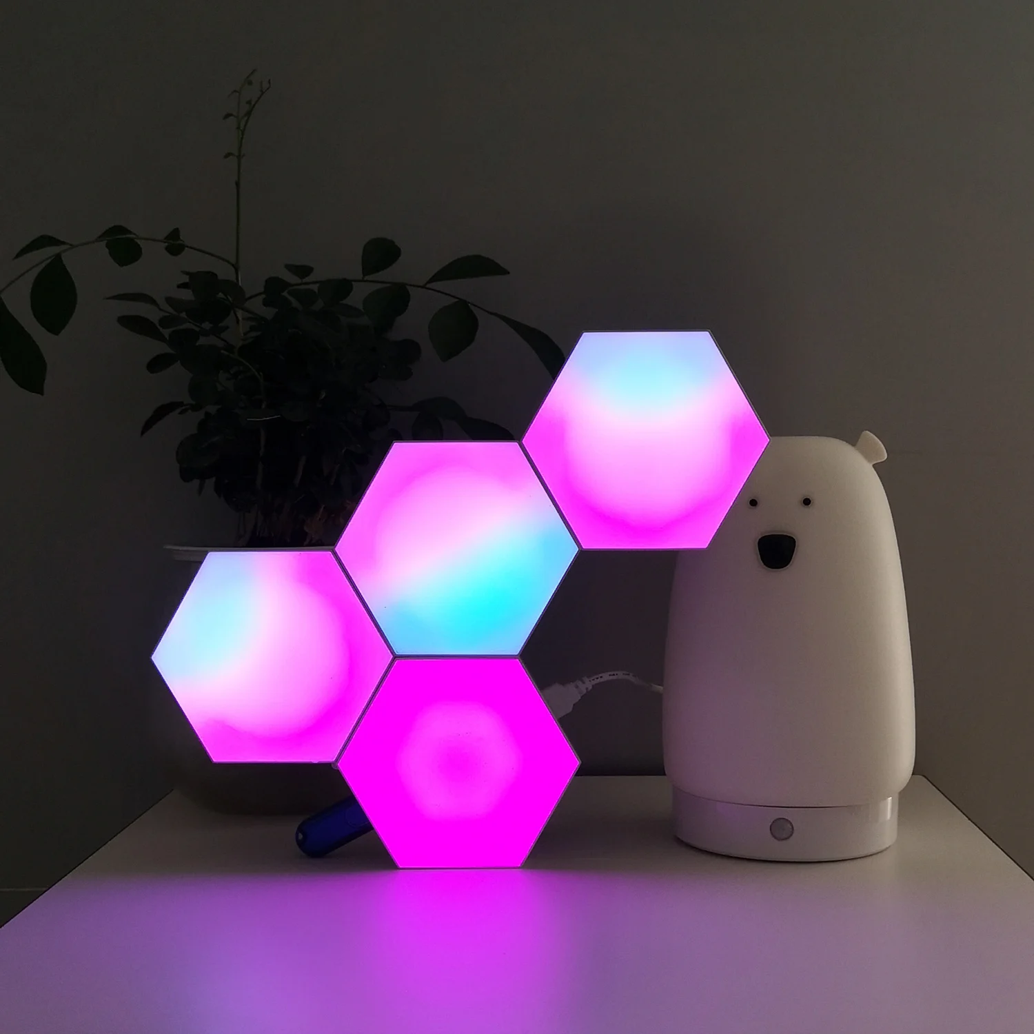 DIY Smart Rhythm Music Syncing Honeycomb Smart LED Light Panels Home Decor Accessories 3d Wall Lamp with Sticker Hexagon Tile