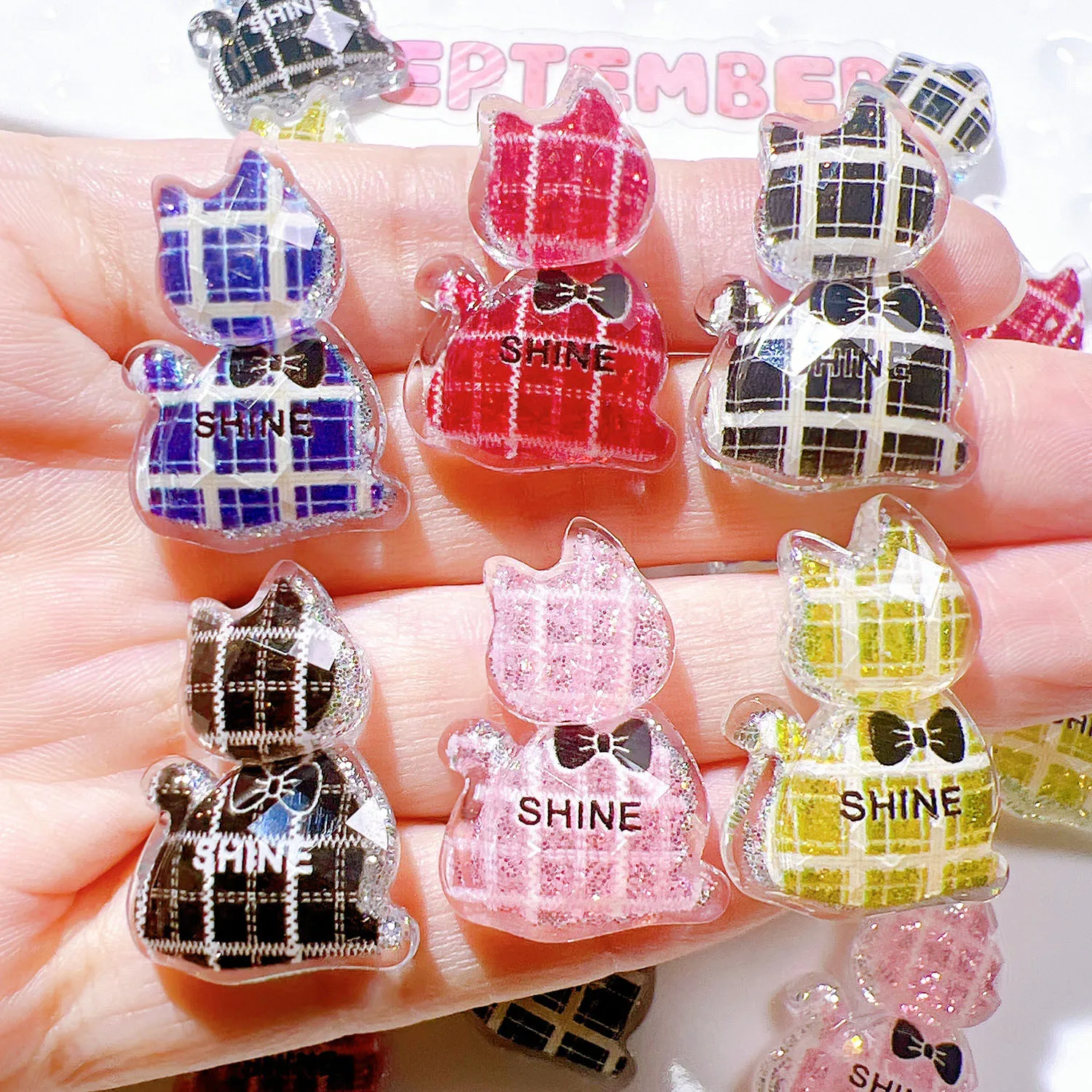 Hot Sales Resin Crafts Mini Resin Animals Resin Sexy Cat Wholesale Diy  Phone Case Charms Key Chain for Decoration