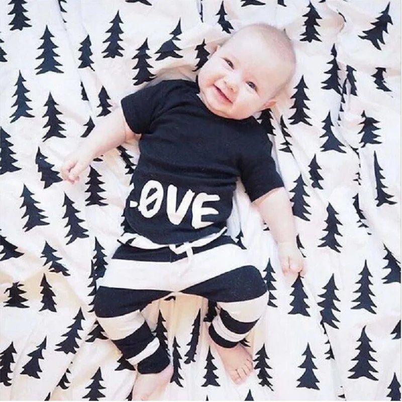 Hot Sale Cute Newborn Baby Boy Knitted Clothing With Photo For Baby Clothes