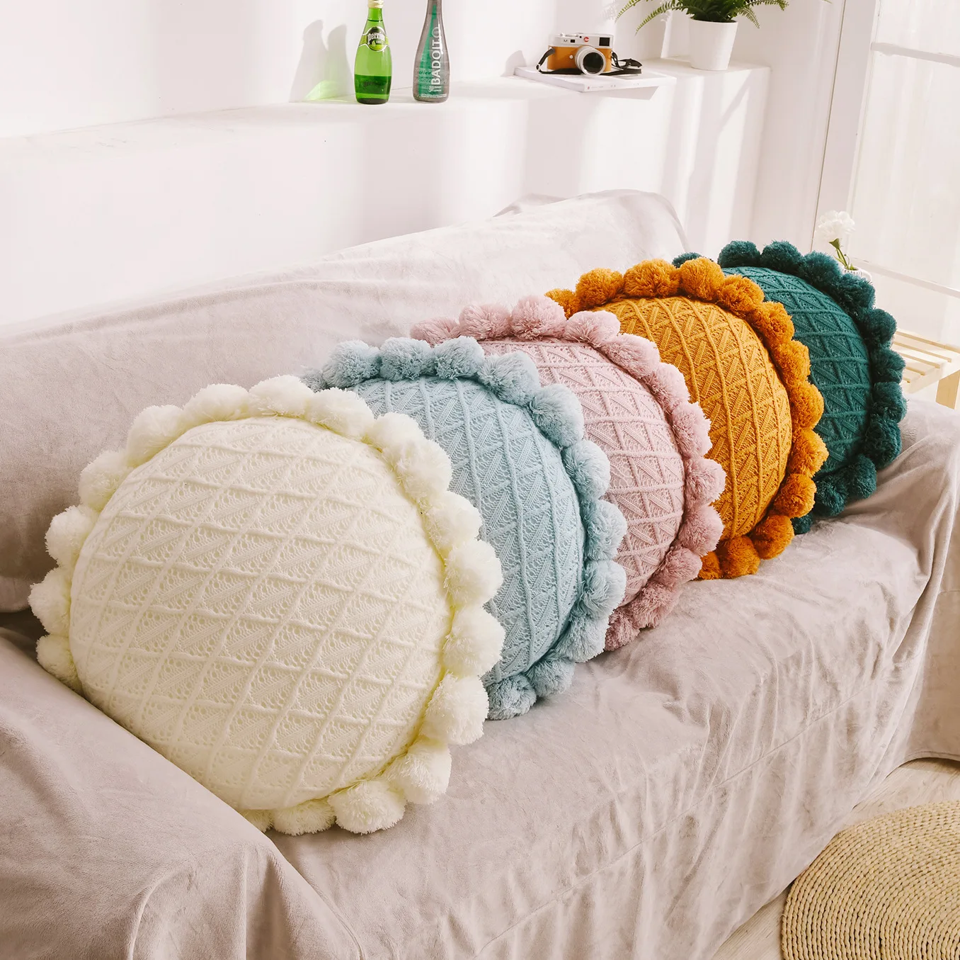 Aoyatex creative ball knitting throw pillow futon knitting wool sofa three-dimensional hollow circular cushion