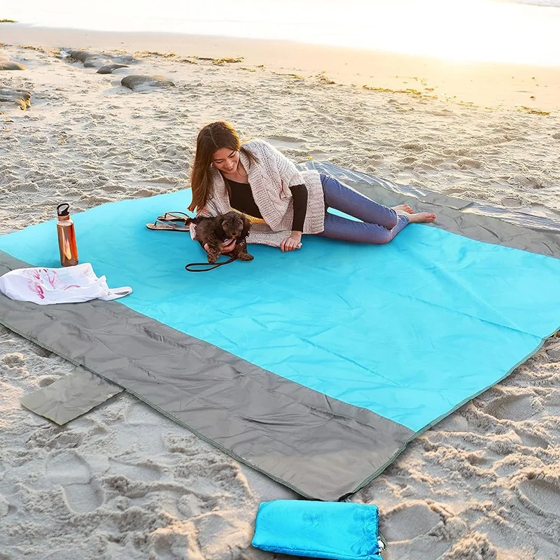 Portable Foldable Waterproof Beach And Picnic Camping Mat_voghion.com