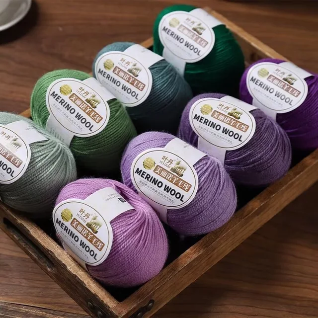 Wholesale 50g Children's Hand-Weaved Medium-Thin Wool Scarf Sweater Imported 100% Merino Wool Yarn Mercerized Dyed Pattern