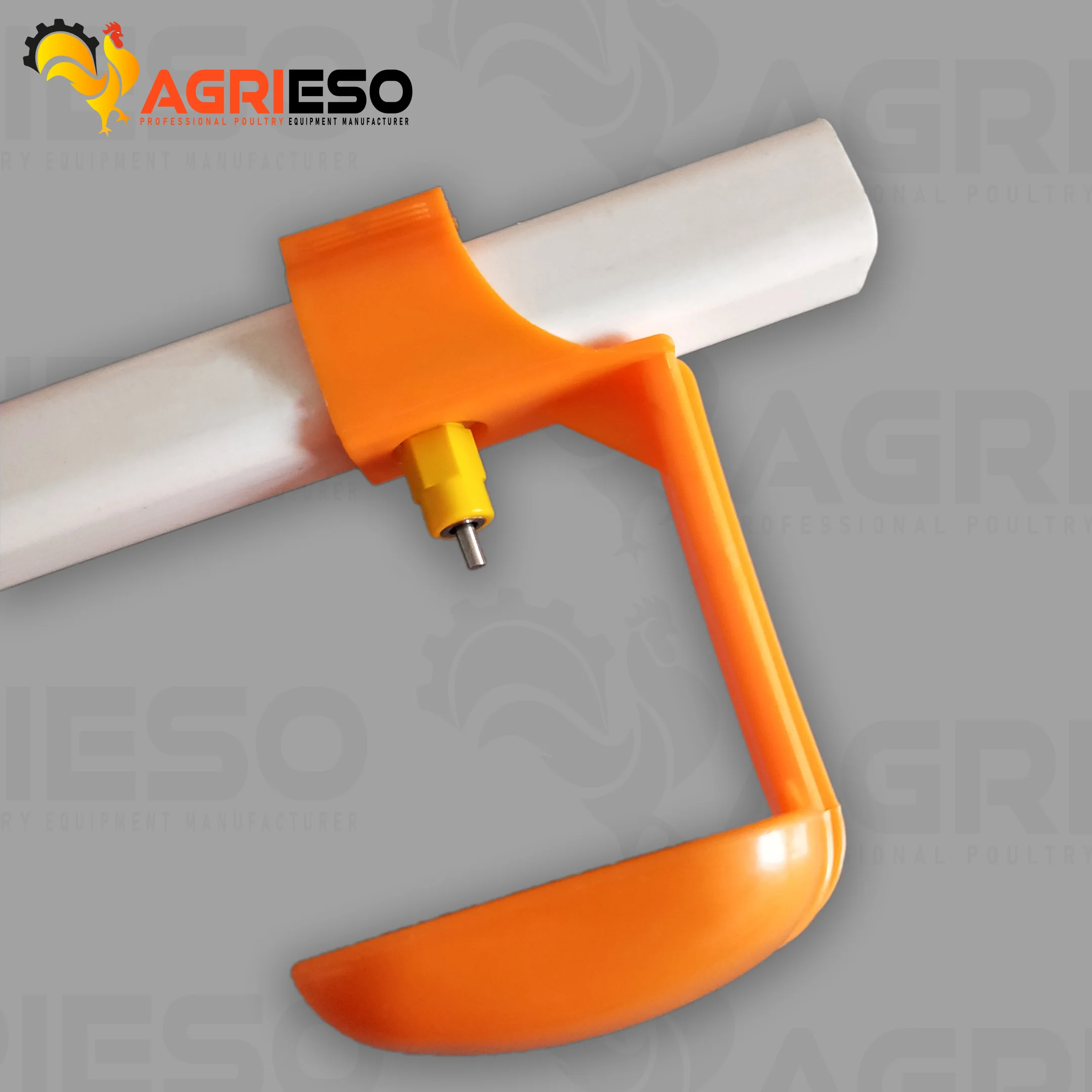 Agrieso 360 Degree Out Automatic Poultry Drinking System Nipples Chicken Poultry Drinker Line With Cup Price for Broiler Chicks