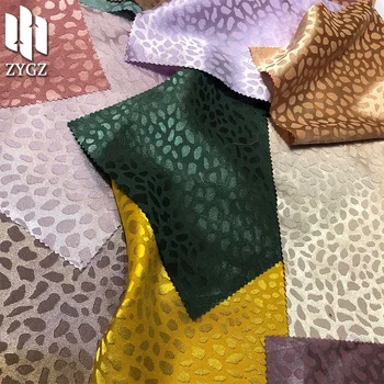 Woven silk satin jacquard small stone leopard print women's dress fashion pajama fabric wholesale