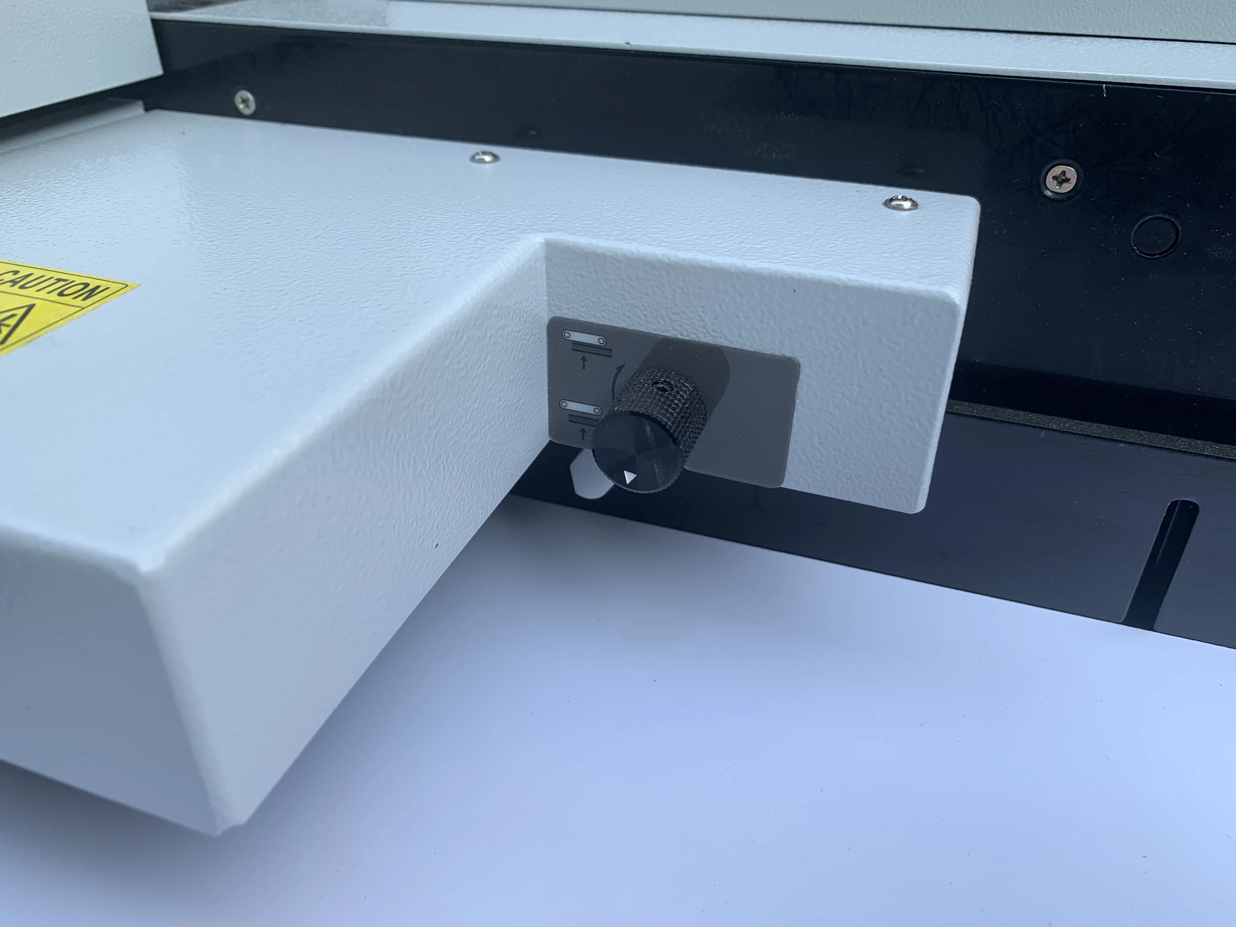 Sysform CP335B Suction Feeding Electric Automatic Card Paper Creasing Perforating and Cutting Machine for Paper