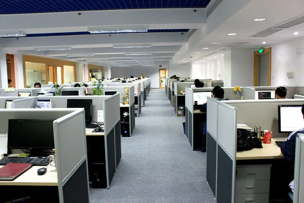 Sichuan Ronghui Jiuzhou Trading Co., Ltd. 1