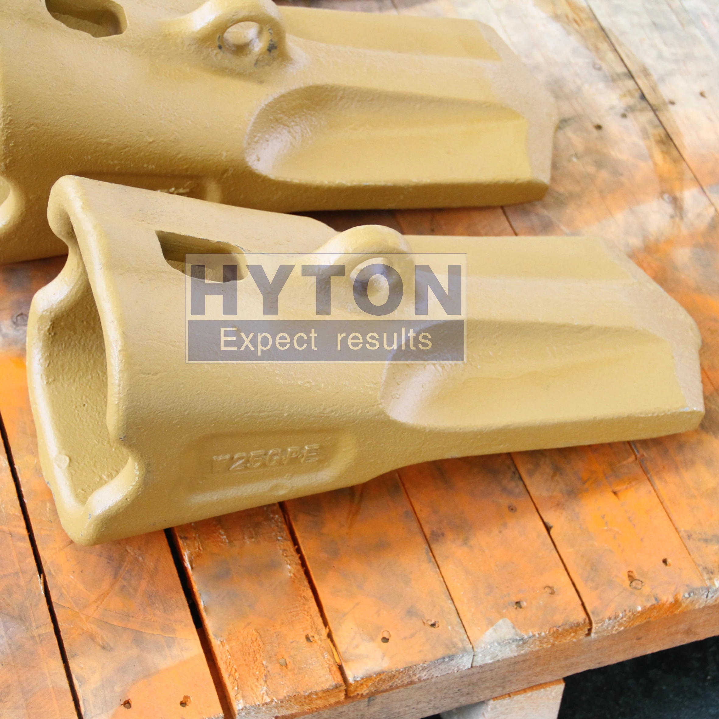 Ground Engaging Tools Excavator Bucket Tooth Point Gold Forging Steel Bucket Tooth