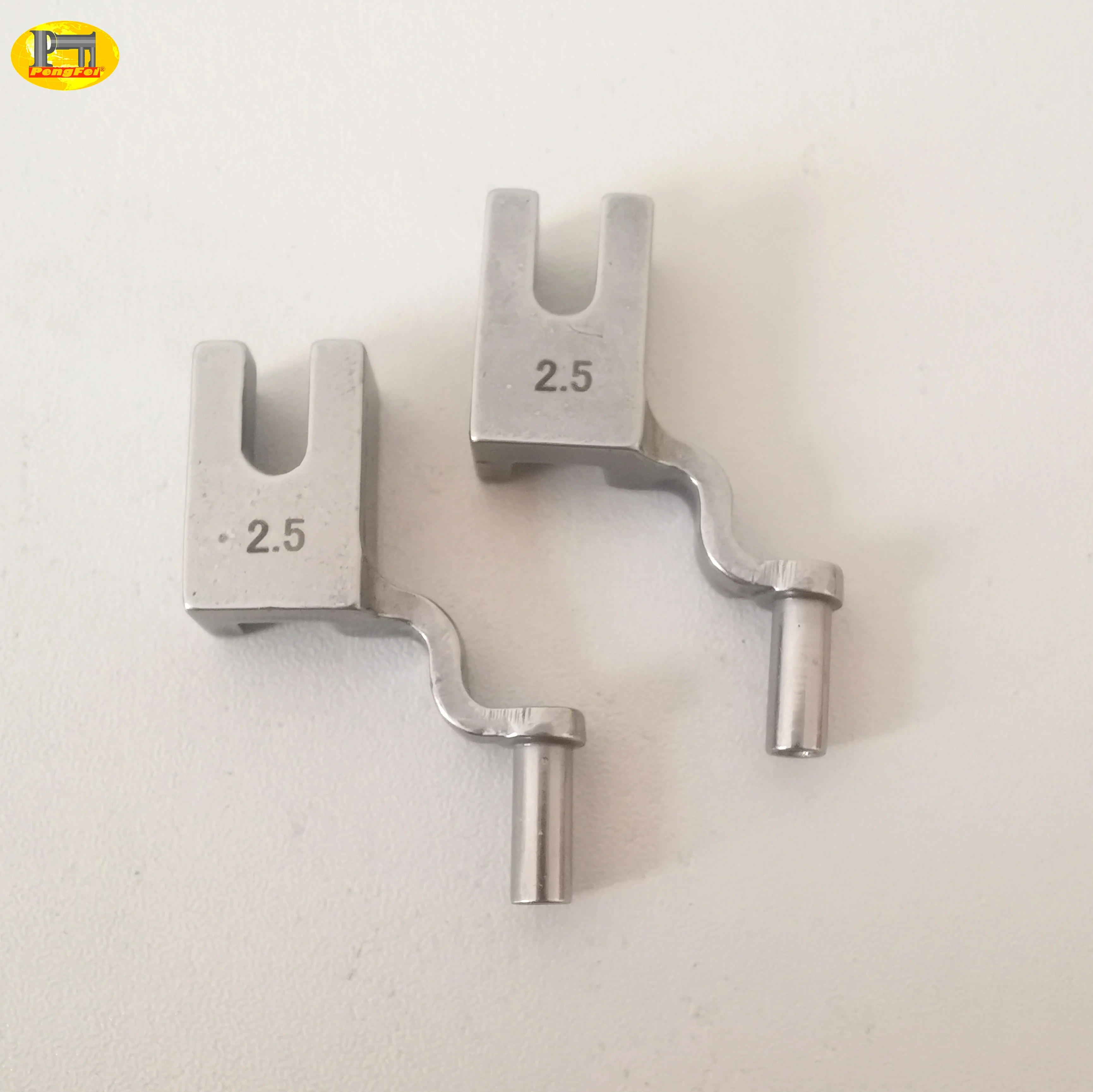Industrial Sewing Machine Parts Presser Foot S13815 001 For Brother Bas 301 Buy Brother Foot S13815 001 Presser Foot S13815 001 Foot For Brother Bas 301 Product On Alibaba Com