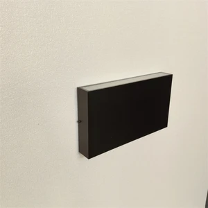 Factory Custom Outdoor Lighting Aluminum IP65 Waterproof Wall Lamp 120-277V Universal Voltage Square Modern Minimalist Style