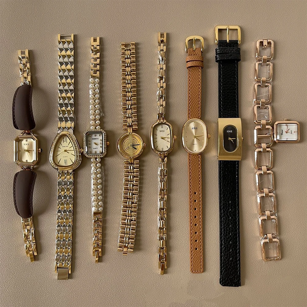 Luxury Vintage Gold Leather Band Oval Quartz Watch for Women  display picture 2