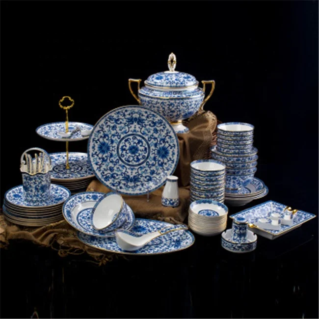食器 sold Antique Blue & White Porcelain China Dinnerware Set