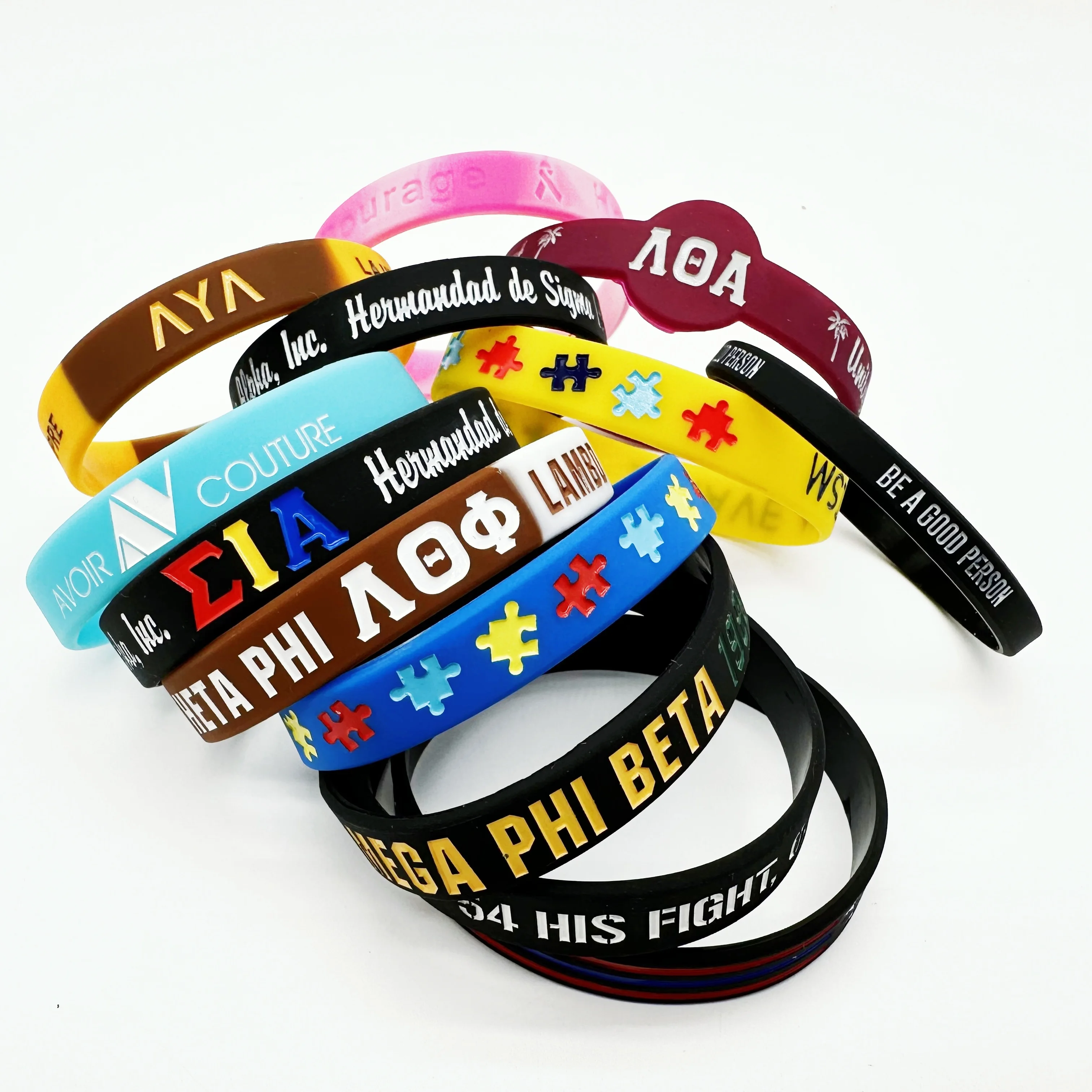 Premium Vector | Rubber bracelets for band of friends