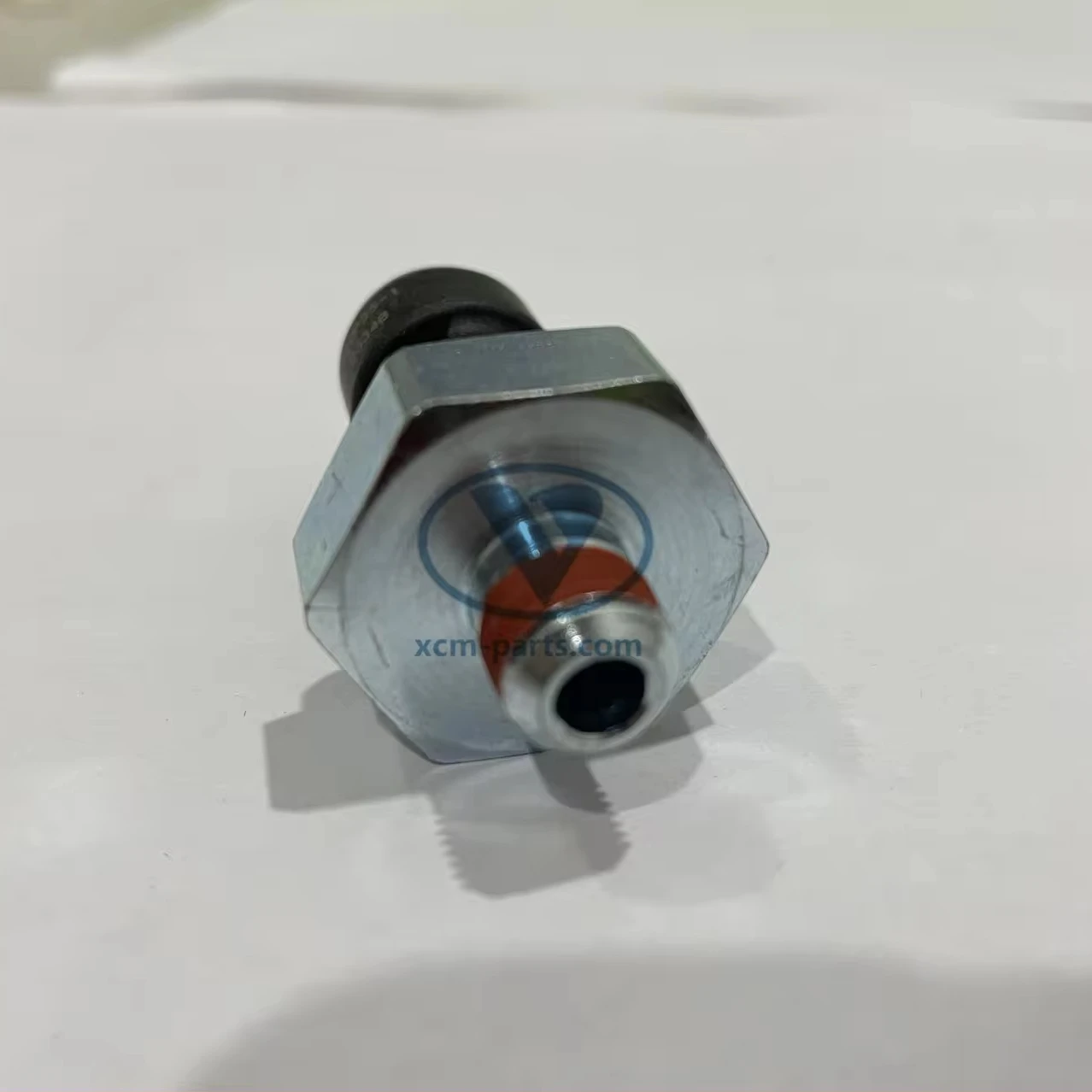 ZX270LC-3 4242641 Fuel Filter KHH13500 FF5795 ME301895 4642641