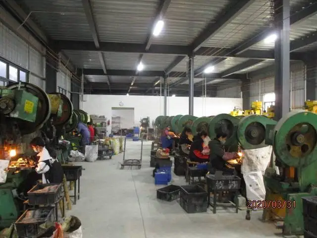 Yangjiang Plys Industry & Trade Co., Ltd. 1
