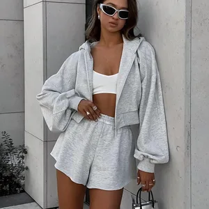 Custom 2024 Autumn Gray Street Style Sweatshirts Hooded and Baggy Shorts Two Pieces Sets Sporty 2-Piece Sweatsuits Casual Suit