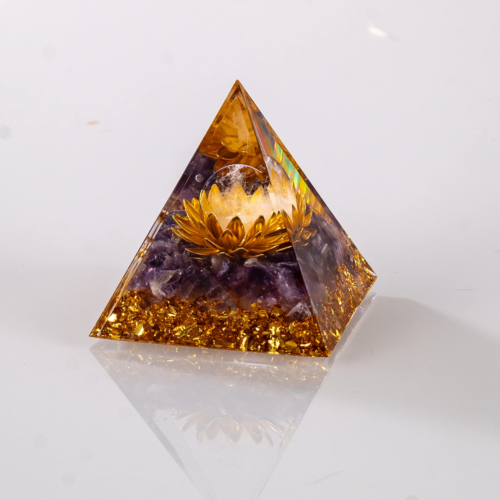 Hot Sale Crystal Energy Pyramid Figurine New Home Office Desktop Decoration Honor Themed Drip Gum Resin Craft Healing Broken supplier