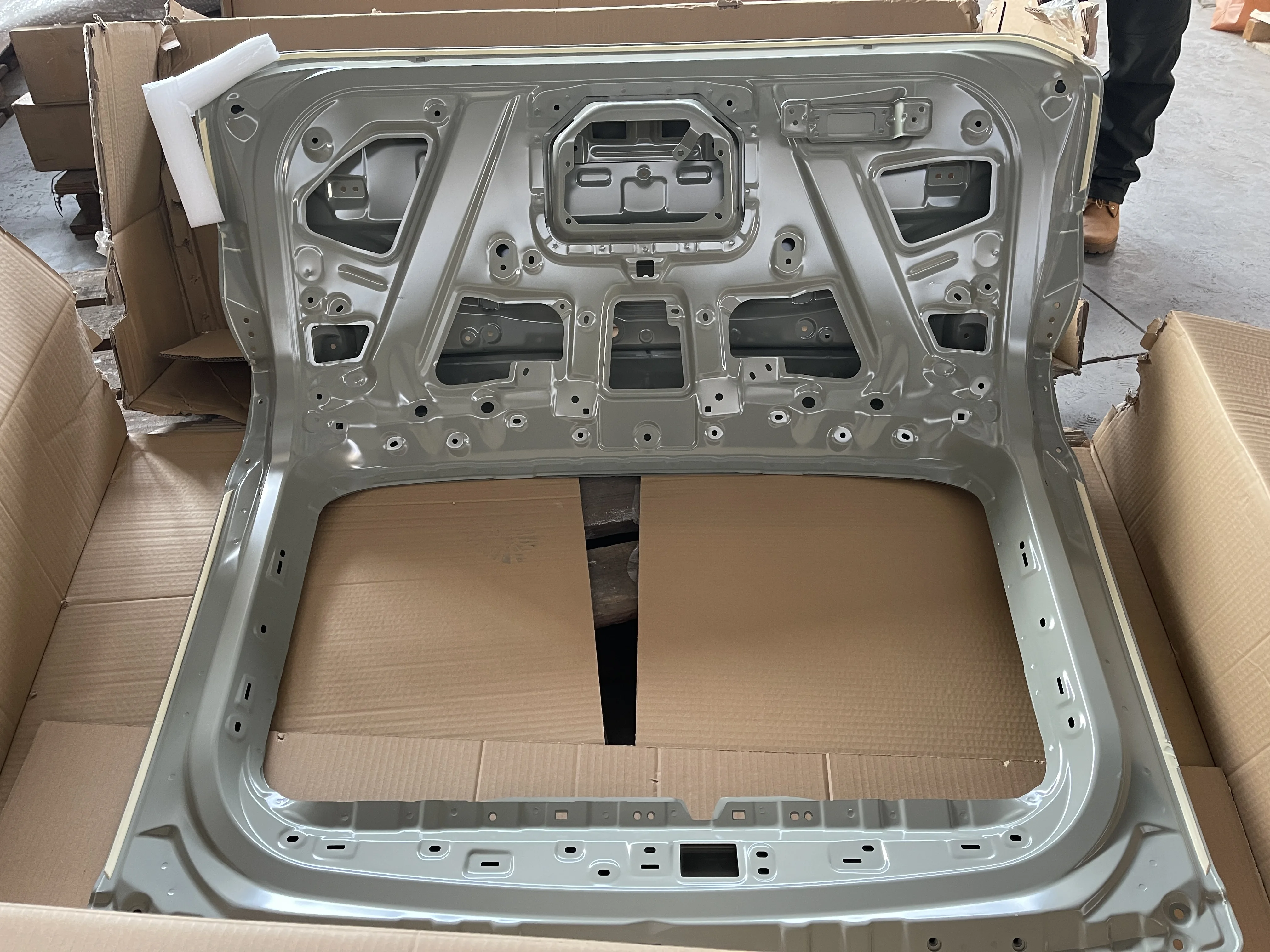 #66101200XST10A Lightweight Original Offical Genuine Auto Body Parts GWM HAVAL Car Door Sheet Metal ASM assembly manufacture