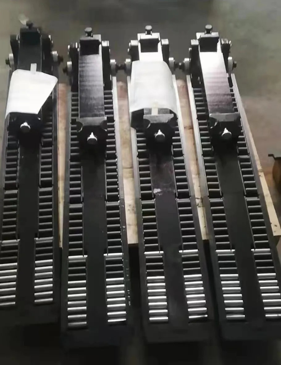 Forklift Attachment Roller Forks for Cargo Loading Without Pallet Forklift Extensions