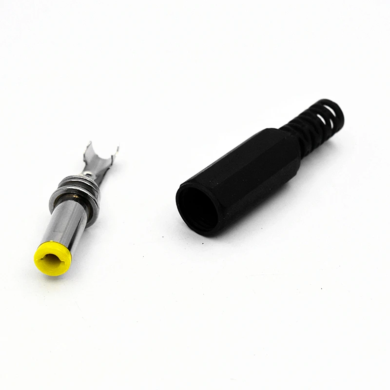 Adaptateur CC 90° SHANFEILU - Mâle 5,5x2,5mm Vers Femelle 5,5x2,1mm - Lot De 2