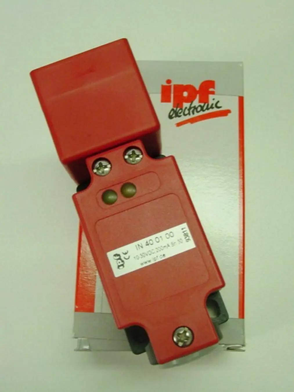 IPF Inductive Proximity Sensor VK003D24