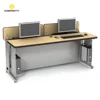 Bureau informatique double avec écrans de séparation