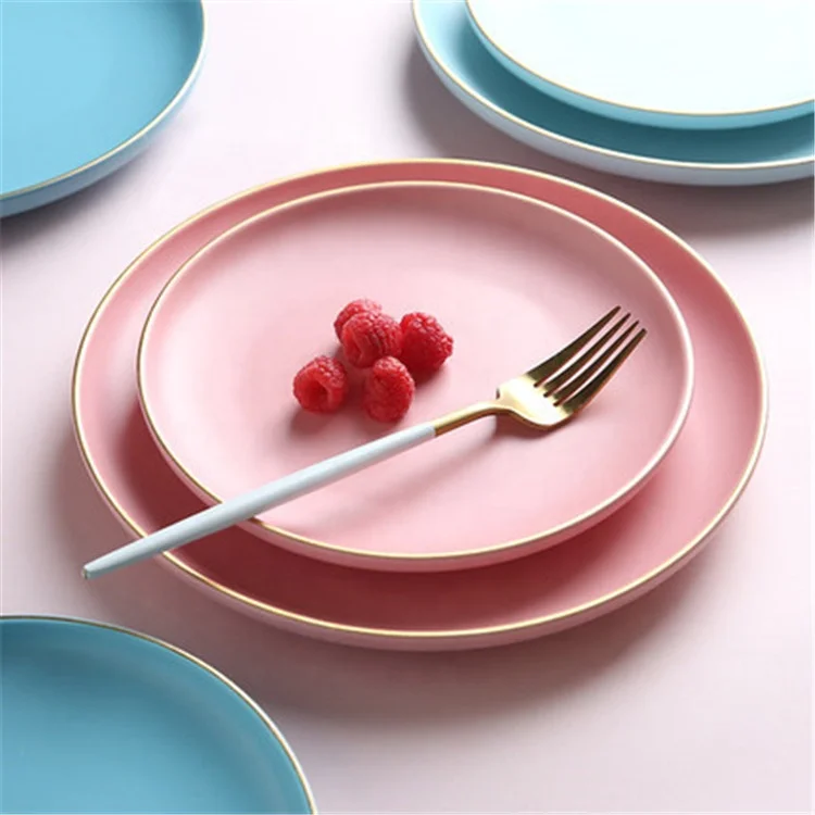 modern restaurant plates