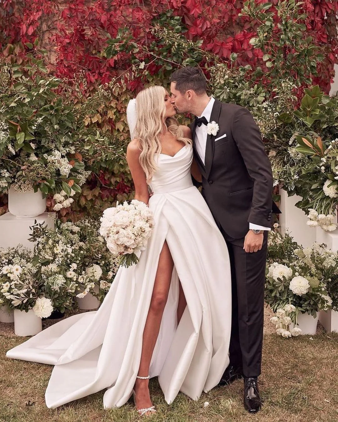 Vestido De Novia 2021 Sweetheart Strapless Pleated Bridal Gown Custom Made Ball Wedding