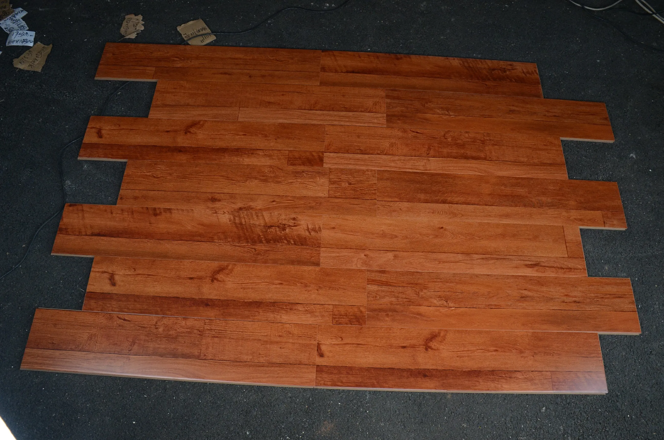 Rosewood Grain Smooth Cheap Floating Flooring Bedroom Wood Floor 10mm Plank Vinyl Flooring