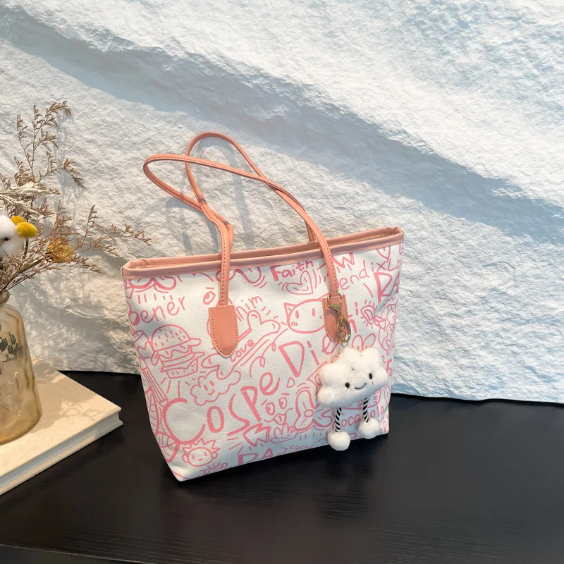 Factory Wholesale Printed Handbag Custom Canvas Tote Bags Large Capacity Tote Bag With Pendant Handbags for College