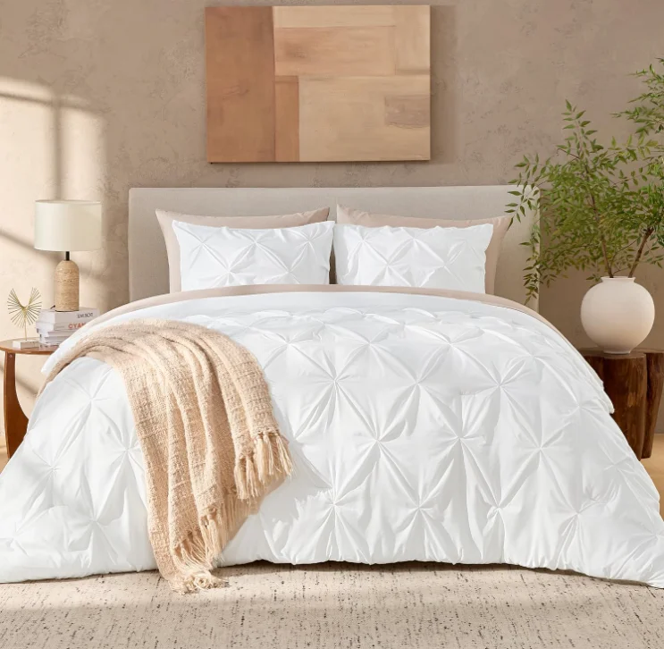 White Pleat Comforter Set  Full Size 3 Pieces 1 Comforter + 2 Pillowcases Down Alternative Microfiber Bedding Set