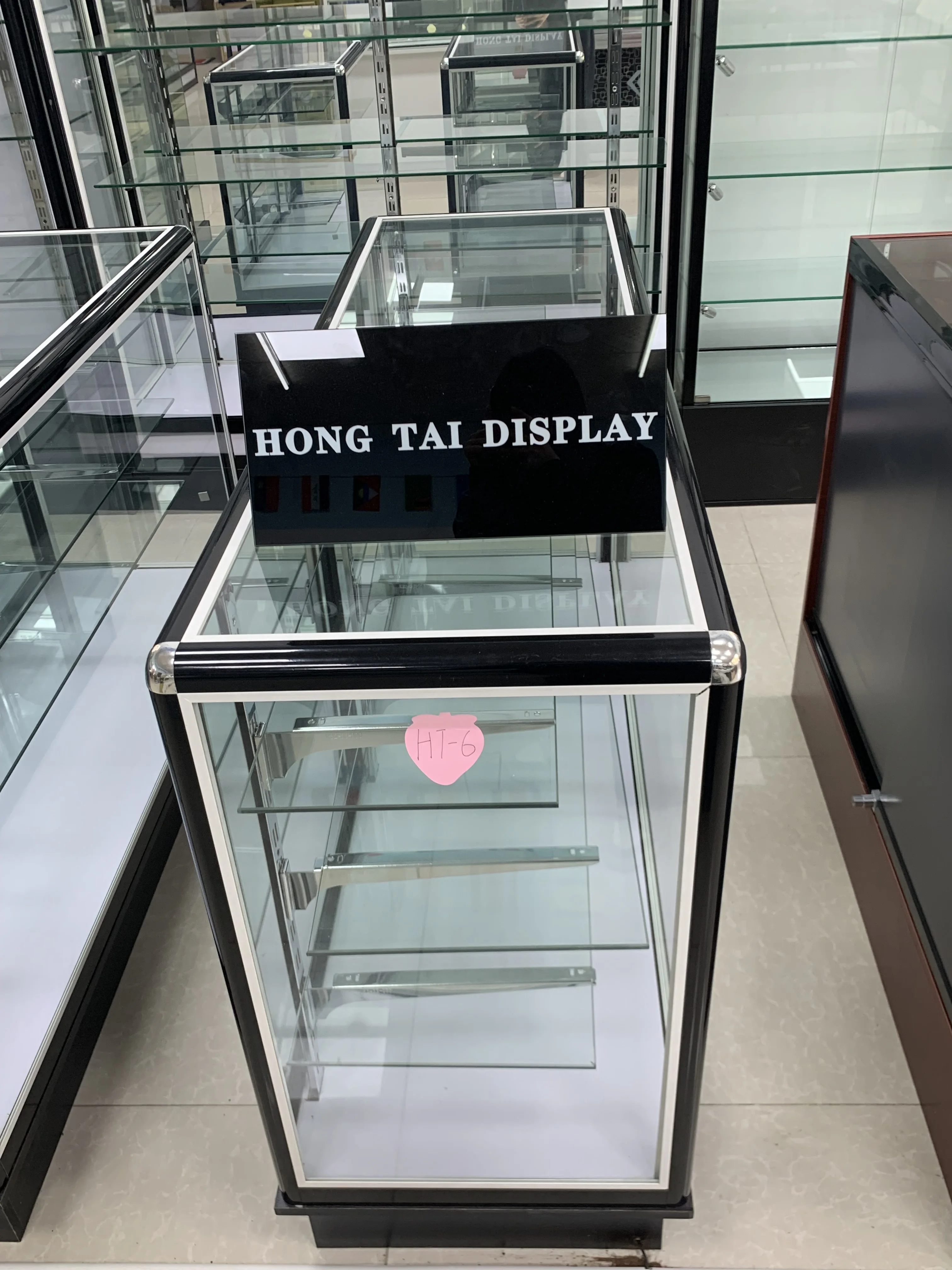 Full Vision Ultra Light and White Tempered Glass Counter Display with ...